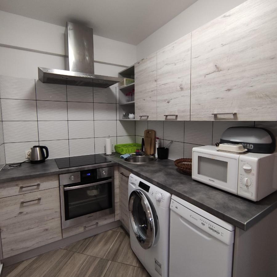 Nad Jeziorem Kochle Pszczew Exterior foto